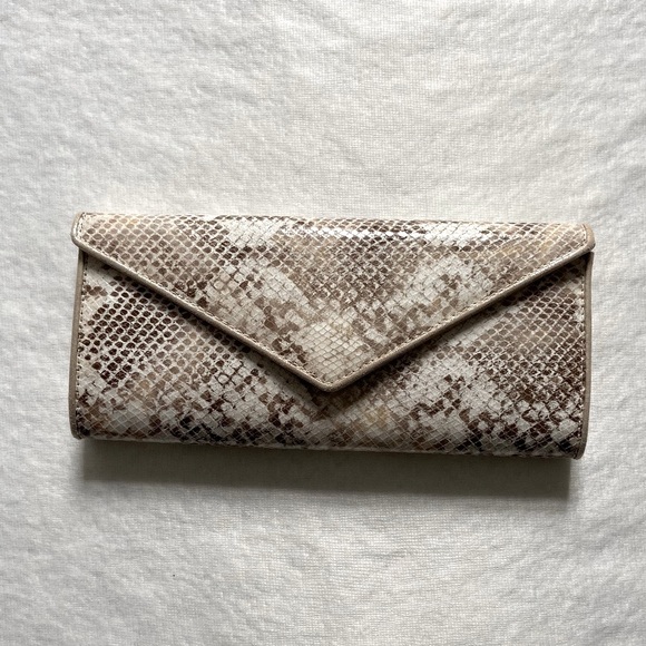 NEW Aldo Chain Strap Optional Envelope Clutch - Picture 3 of 5